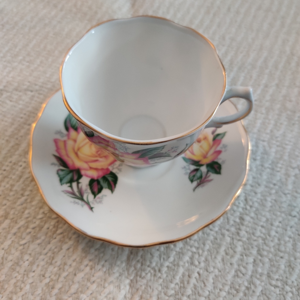 Vintage Colclough Bone China Tea Cup and Saucer pink Yellow Rose floral Pattern